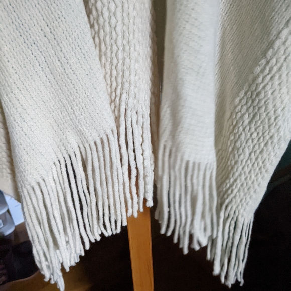 Francesca's wrap - Picture 2 of 9